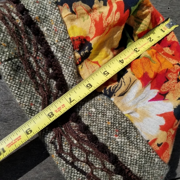 A Few Good Bananas Wool Hat Women's Artwear USA Upcycled Wearable Art OOAK - Picture 9 of 16